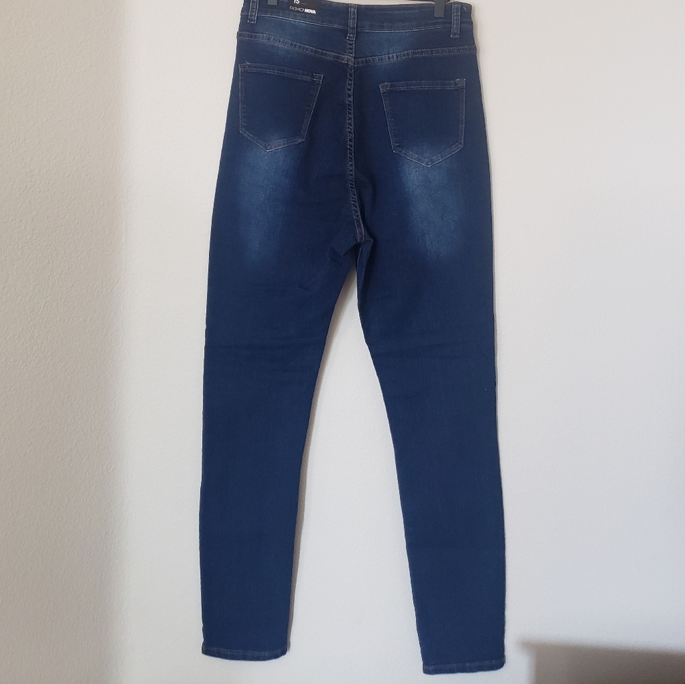 Fashion Nova First Pick High Rise Jeans - Medium Blue Wash - Picture 4 of 4